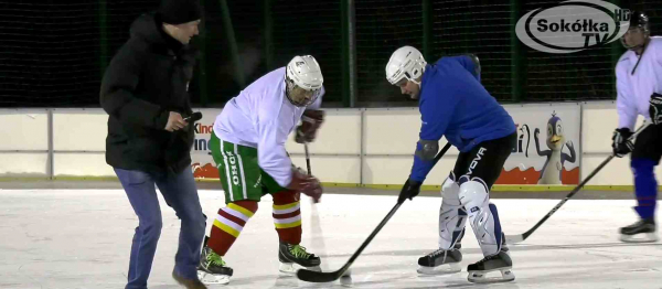 Turniej hokeja na sokólskim lodowisku [2 x Film]