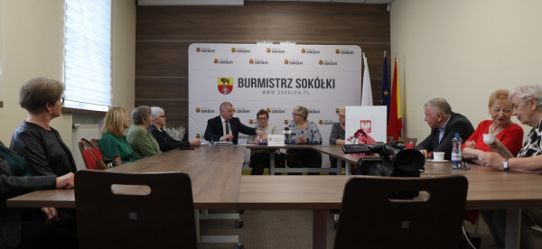 Rozpoczęcie Nowej Kadencji Miejskiej Rady Seniorów w Sokółce [Film, Zdjęcia]
