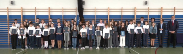 58 uzdolnionych uczniów z gminy Suchowola otrzymało stypendia [Film, Zdjęcia]