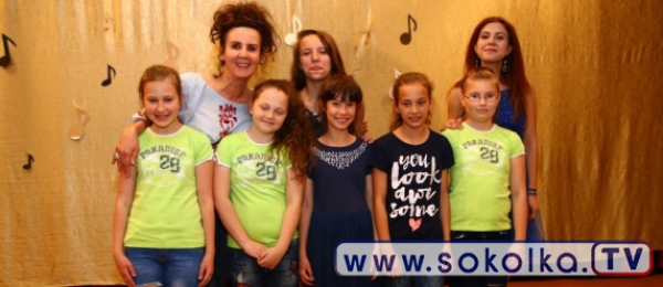 Wojew&oacute;dzki Festiwal Polskiej Piosenki Wsp&oacute;łczesnej w Dąbrowie [Film i Zdjęcia]