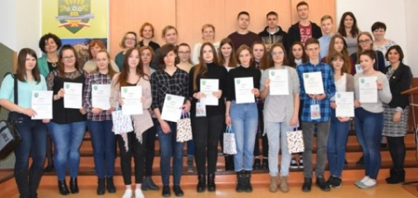 II Powiatowy Konkurs Angielsko - Rosyjski ph. "Poliglota" [Zdjęcia]