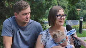 Chory Oluś czeka na Państwa pomoc [Film i Plakat]