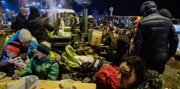 W niedzielę o godz. 20:00 liczba os&oacute;b, kt&oacute;re uciekły z Ukrainy do Polski przekroczyła milion