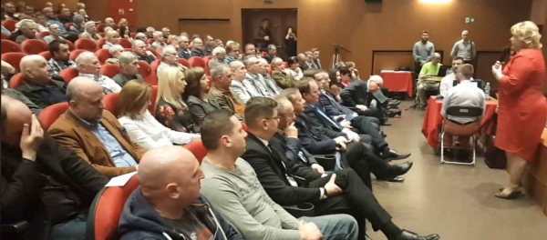 Duża frekwencja na spotkaniu w sprawie S19 w kinie "Sok&oacute;ł" [Zdjęcia]