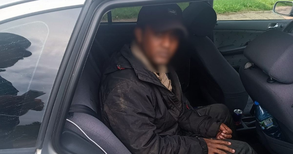 Kamienie i konary w stronę polskich patroli - 95 pr&oacute;b sforsowania granicy w jeden dzień