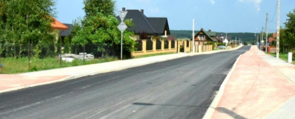 Ulica W. Reymonta prawie gotowa [Zdjęcia]