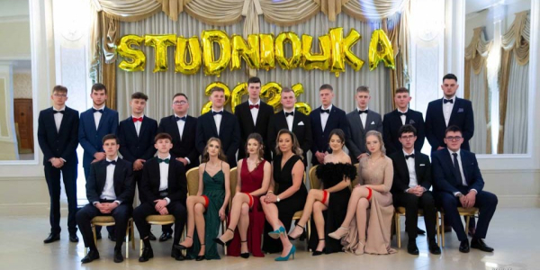 Przysłowiowe sto dni do marzeń. Studni&oacute;wka maturzyst&oacute;w z Suchowoli