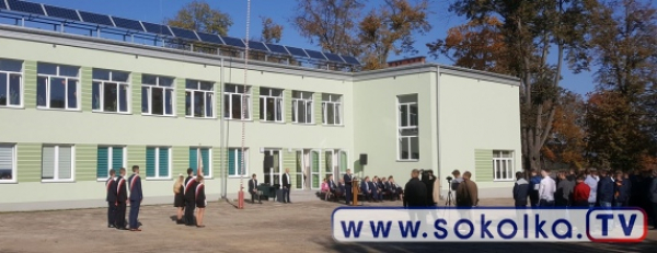 Uroczyste przekazanie Zespołu Szk&oacute;ł Zawodowych po modernizacji [Film i Zdjęcia]