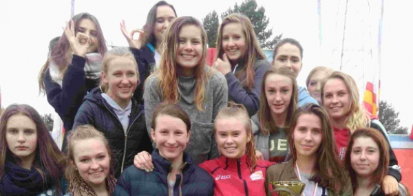 Finał Wojew&oacute;dzki Licealiady w Drużynowych Biegach Przełajowych [Zdjęcia]