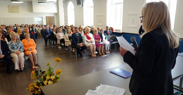 Burmistrz Sok&oacute;łki i Radni złożyli ślubowanie [Zdjęcia]