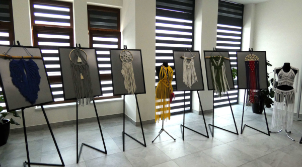 Makrama &ndash; moja pasja. Wystawa Zaplecionej Natki