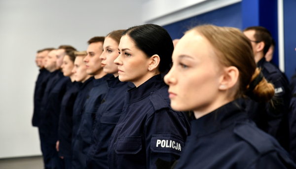 Ślubowanie nowych policjantów – wśród nich funkcjonariusze z Sokółki