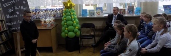 53 uczni&oacute;w z 8 szk&oacute;ł uczestniczyło w konkursie recytatorskim [Zdjęcia]