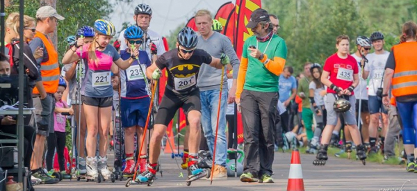 Rewelacyjny start SkiTeamu Sok&oacute;łka w sprintach na nartorolkach w Warszawie [Zdjęcia]