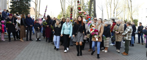 Różanystok: Wierni poświęcili palmy Wielkanocne oraz wzięli udział w konkursie