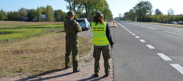  Cudzoziemcy, kt&oacute;rzy nielegalnie przekroczyli polsko-białoruską granicę, pochodzili m.in. z Konga, Bangladeszu i Mali. 