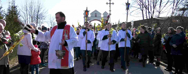 Niedziela Palmowa w Kuźnicy [Film]