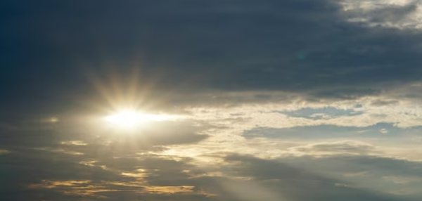 Prognoza pogody na tydzień: deszcz, przymrozki i słoneczne dni &ndash; sprawdź temperatury dzień po dniu