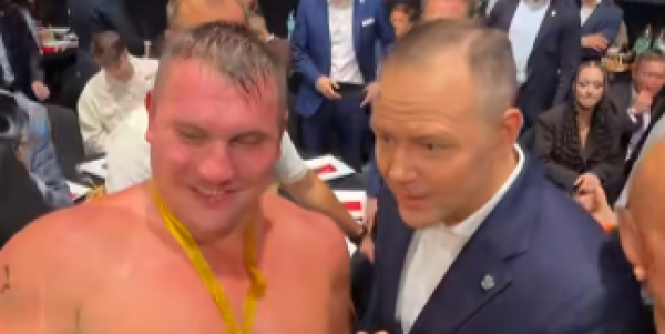 &bdquo;Wierzba&rdquo; zn&oacute;w pokazuje charakter! Paweł Wierzbicki w p&oacute;łfinale Turnieju Wagi Ciężkiej.