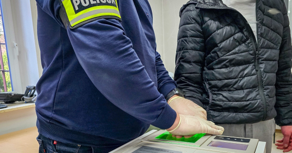 Trzymiesięczny areszt za posiadanie i udzielanie narkotyk&oacute;w [Zdjęcia]