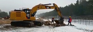 Rozpoczęła się budowa bariery na granicy polsko-białoruskiej [Film]