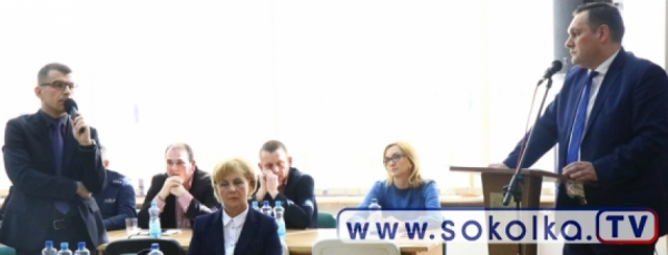 Trwa VI sesja Rady Powiatu Sok&oacute;lskiego [Transmisja na żywo]