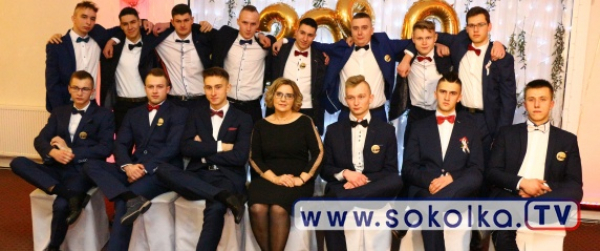 Studni&oacute;wka 2020: Bal maturzyst&oacute;w z sok&oacute;lskiego "rolnika" [2xFilm i Fotorelacja]