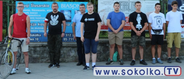 Wybiła godzina "W". 73. rocznica wybuchu Powstania Warszawskiego [Film i Zdjęcia]