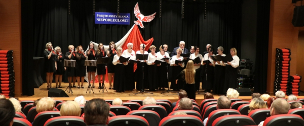 Emocje, Muzyka i Patriotyzm na Scenie Kinowej w Sok&oacute;łce [Film, Zdjęcia]