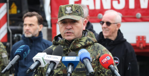 Komendant podlaskiej SG: migranci na polsko-białoruskiej granicy zmieniają sposób jej przekraczania