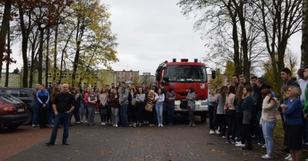 Pr&oacute;bna ewakuacja w ZSR w Sok&oacute;łce [Zdjęcia]