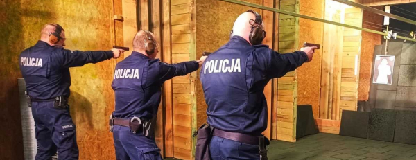 Blisko 20 policjant&oacute;w doskonaliło swoje umiejętności