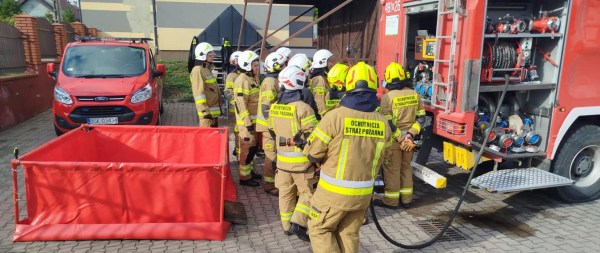 59 strażak&oacute;w OSP ukończyło szkolenie kierowc&oacute;w-konserwator&oacute;w sprzętu ratowniczego w powiecie sok&oacute;lskim [Zdjęcia]