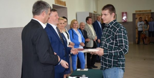 Zakończenie roku w sok&oacute;lskiej &bdquo;Zawod&oacute;wce&rdquo; [Zdjęcia]