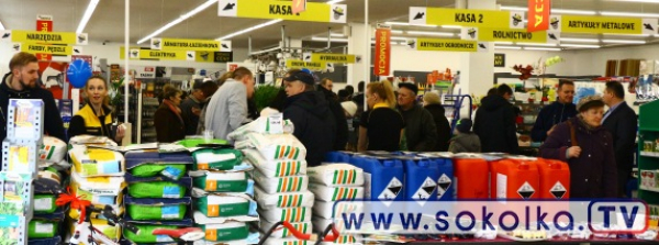 Market rolno - budowlany Kr&oacute;wka w Janowie obchodził dzisiaj wielkie otwarcie [Film i zdjęcia]