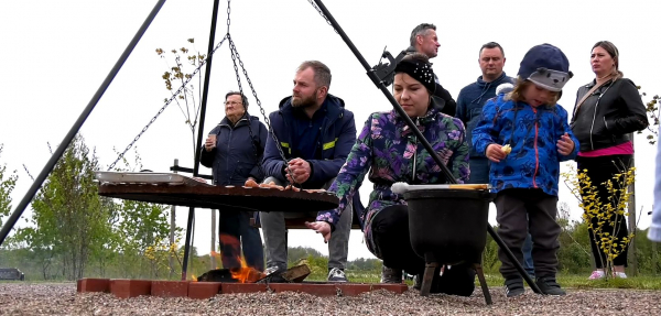 Jak maj&oacute;wka to tylko z &bdquo;KORYCINIANKAMI&rdquo; [Film]