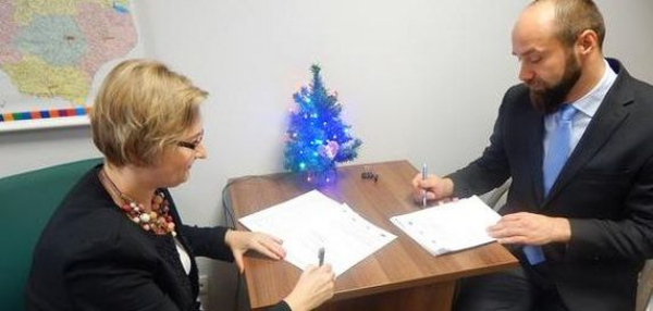 150 tys. zł na staże zawodowe dla uczni&oacute;w z ZSCKR w Janowie