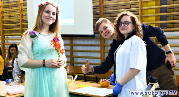 Dzień otwarty Liceum Og&oacute;łnokształcącego w Dąbrowie Białostockiej [Film i Zdjęcia]