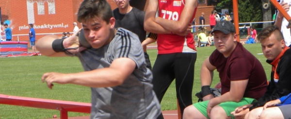 Lekkoatletyka ,,Kr&oacute;lową'' w Suchowoli [Zdjęcia]