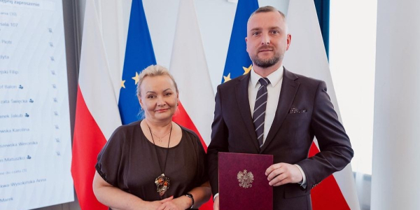 Wicestarosta sok&oacute;lski w Krajowym Komitecie Rozwoju Ekonomii Społecznej, działającym przy Ministerstwie Rodziny, Pracy i Polityki Społecznej.