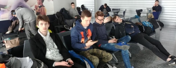 Powr&oacute;t uczni&oacute;w ZSZ "z ziemi Włoskiej do Polski" [Zdjęcia]