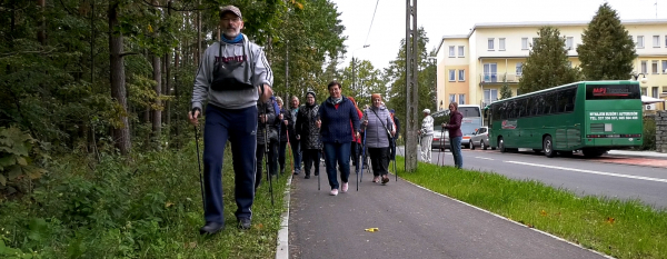 Ludowe Zespoły Sportowe wsparciem dla AKTYWNYCH SENIOR&Oacute;W [Film]
