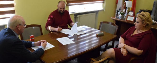 Gmina Sok&oacute;łka podpisała umowę z MPO Białystok