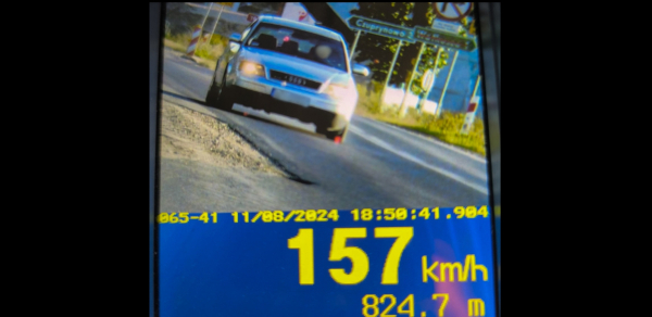 Pirat drogowy zatrzymany na krajowej "dziewiętnastce" &ndash; 157 km/h w terenie ograniczonym do 90 km/h