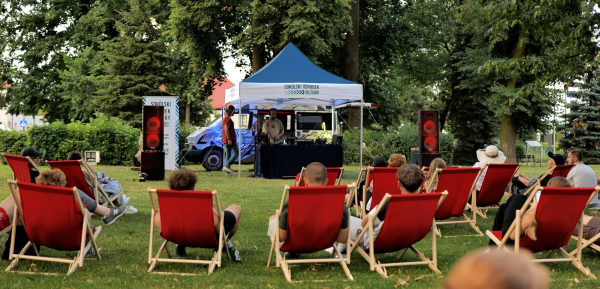 Pierwszy rozdział historii 'Ambient w parku' &ndash; relaks i muzyka w miejskiej zieleni [Zdjęcia]