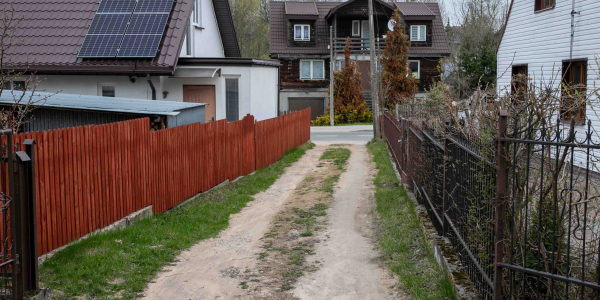 Ulica widmo w Sok&oacute;łce. Sześć lat ignorowania mieszkańc&oacute;w i urzędnicza niewiedza.