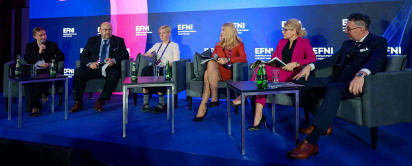 Eksperci podczas EFNI: zasada „apteka tylko dla aptekarza” - czas na zmianę &quot;szkodliwej&quot; regulacji