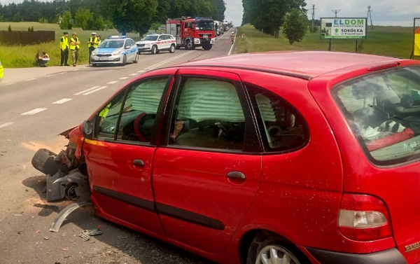 Wypadek na DK19 przy miejscowości Stara Moczalnia &ndash; trzy osoby w szpitalu!