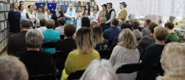 Spotkanie opłatkowe w sok&oacute;lskiej bibliotece [Zdjęcia]