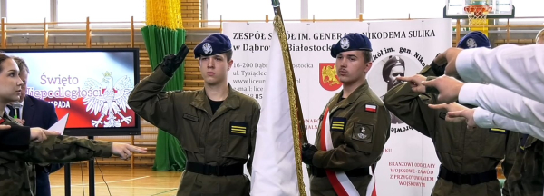 Patriotyzm, tradycja i młode talenty &ndash; obchody Święta Niepodległości w Zespole Szk&oacute;ł